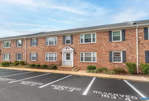 163 Hessian Hills Way #1, Charlottesville, VA 22901