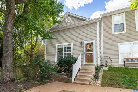 122 Danbury Ct, Charlottesville, VA 22902