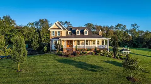 2970 Huntington Springs Dr, Harrisonburg, VA 22801