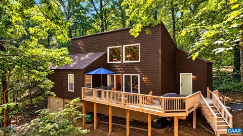 16 Chestnut Ln, Wintergreen Resort, VA 22967