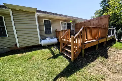Exterior - 42 Meriwether Cir, Stuarts Draft, VA 24477 photo 5 of 7