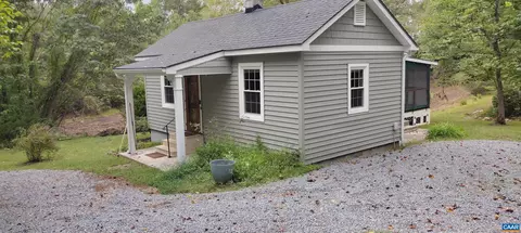 12343 Shannon Hill Rd, Louisa, VA 23093