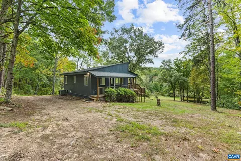 Exterior - 2561 Brokenback Mountain Rd, Dyke, VA 22935 photo 5 of 11