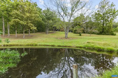 View/Area - 2561 Brokenback Mountain Rd, Dyke, VA 22935 photo 3 of 6