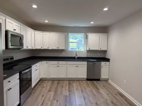 Kitchen - 362 Whitmore Rd, Mount Solon, VA 22843 photo 1 of 2
