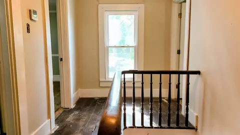 Entry Way - 531 Oakland Cir, Raphine, VA 24472 photo 3 of 3