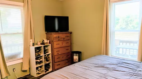 Bedroom - 531 Oakland Cir, Raphine, VA 24472 photo 1 of 4