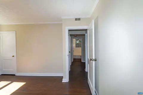 Entry Way - 194 Morton St, Orange, VA 22960 photo 1 of 3