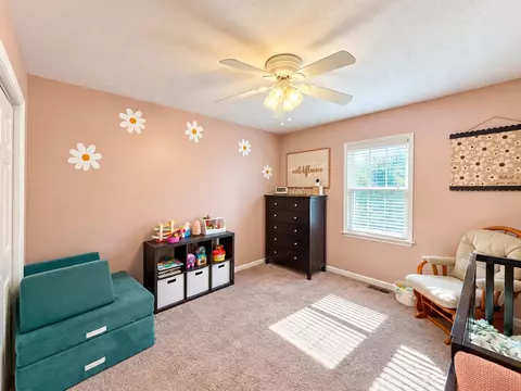 Bedroom - 46 Brookmill Rd, Stuarts Draft, VA 24477 photo 2 of 2