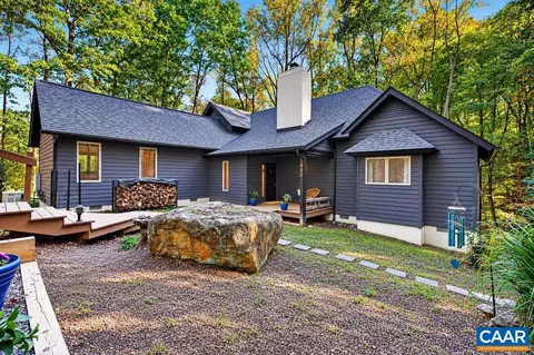 445 Crawfords Climb, Nellysford, VA 22958