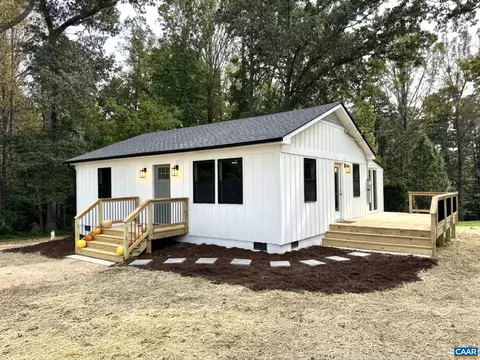 3504 Gilbert Station Rd, Barboursville, VA 22923