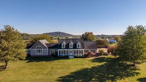 Exterior - 9527 Centerville Rd, Bridgewater, VA 22812 photo 4 of 15