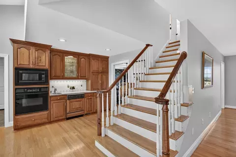 Entry Way - 9527 Centerville Rd, Bridgewater, VA 22812 photo 3 of 5