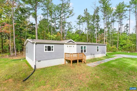 5195 Green Creek Rd, Schuyler, VA 22969