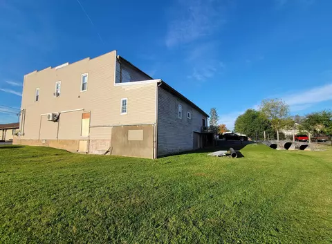 Exterior - 22 Wayne Ave, Stuarts Draft, VA 24477 photo 4 of 4