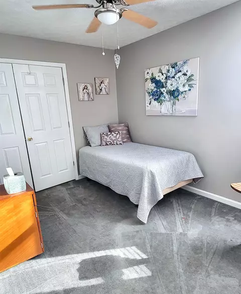 Bedroom - 22 Wayne Ave, Stuarts Draft, VA 24477 photo 3 of 6