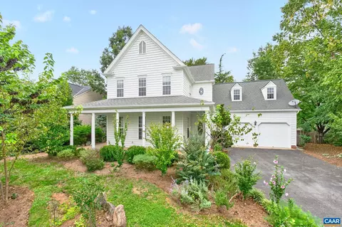 938 Braeburn St, Crozet, VA 22932