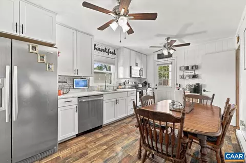 Kitchen - 74 Valley View Dr, Mount Sidney, VA 24467 photo 1 of 3