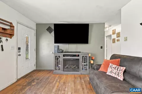 Entry Way - 74 Valley View Dr, Mount Sidney, VA 24467 photo 1 of 1