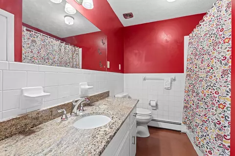 Bath - 1285 Cedar Gate Rd, Monroe, VA 24574 photo 1 of 3