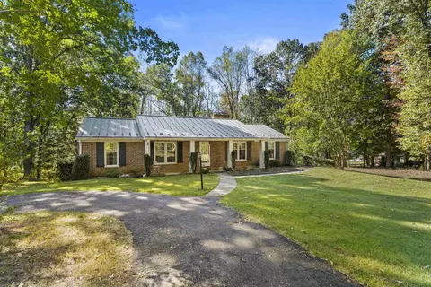 Exterior - 1285 Cedar Gate Rd, Monroe, VA 24574 photo 5 of 7