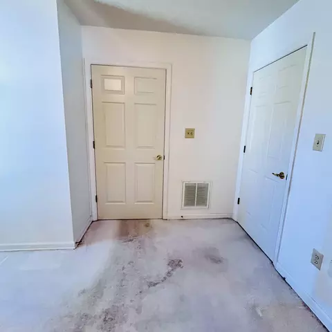 Entry Way - 141 Iris Dr, Waynesboro, VA 22980 photo 1 of 3