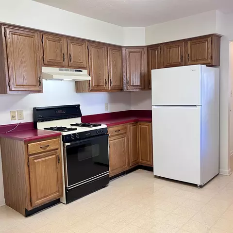 Kitchen - 141 Iris Dr, Waynesboro, VA 22980 photo 1 of 4
