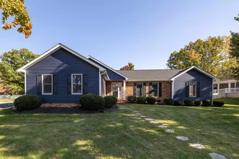 951 Mockingbird Dr, Harrisonburg, VA 22802
