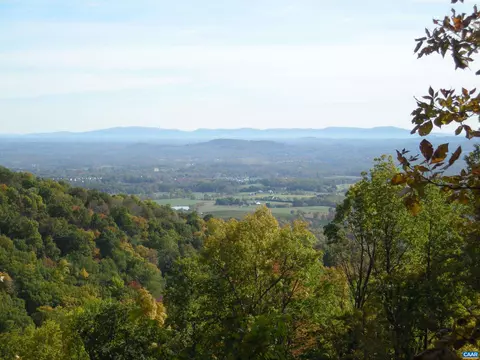Greenwood Hollow, Greenwood, VA 22943