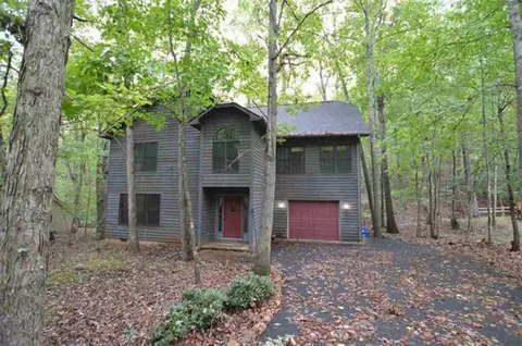 5369 Trevino Dr, Mcgaheysville, VA 22840