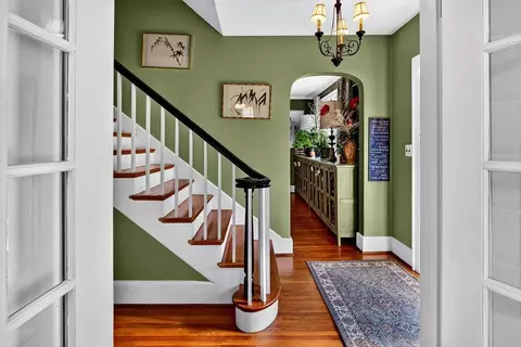 901 Springhill Rd, Staunton, VA 24401