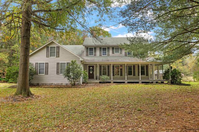 1168 Mt Torrey Rd, Lyndhurst, VA 22952