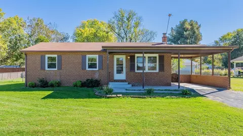 3 W Old Barn Rd, Luray, VA 22835