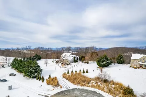 View/Area - 190 Ridgemore Dr, Raphine, VA 24472 photo 11 of 15