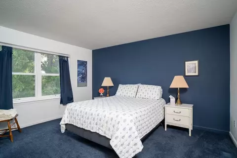 Bedroom - 190 Ridgemore Dr, Raphine, VA 24472 photo 4 of 5