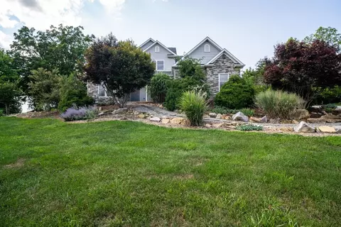 Exterior - 190 Ridgemore Dr, Raphine, VA 24472 photo 1 of 28