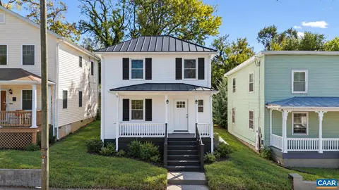 352 NW 10 12 St, Charlottesville, VA 22903