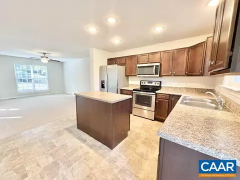 Kitchen - 25 Hatchechubee Rd, Palmyra, VA 22963 photo 2 of 4