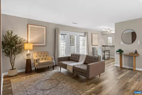 1354 Villa Way UNIT D, Charlottesville, VA 22903