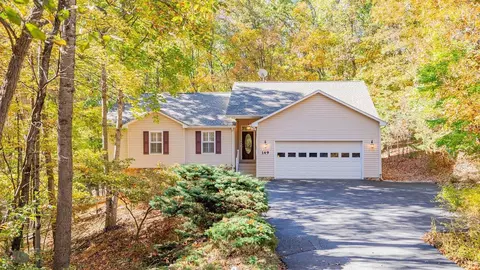 149 Pleasant Ln, Mcgaheysville, VA 22840