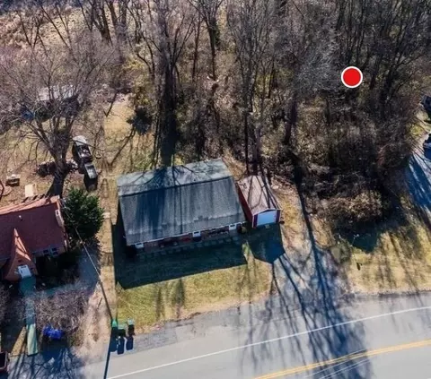 Bluff Ave, Waynesboro, VA 22980 photo 2