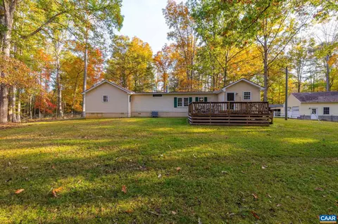 Exterior - 314 Cedar Blf, Louisa, VA 23093 photo 6 of 17