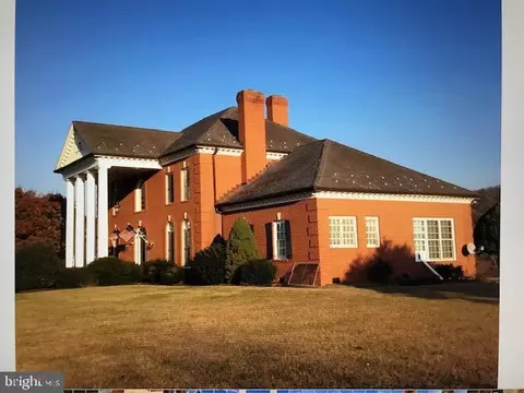 3376 Blandemar Dr, Charlottesville, VA 22903