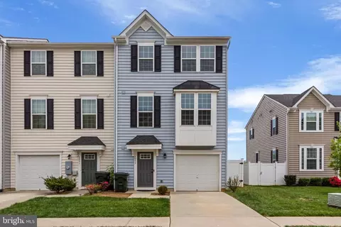 2053 Elm Tree Ct, Charlottesville, VA 22911