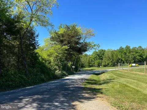 0 Harris Creek Rd, Charlottesville, VA 22902
