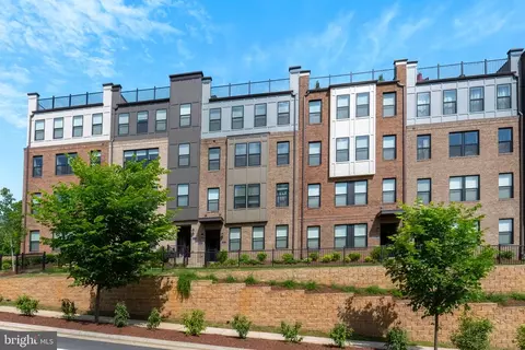 654 Noush Ct #B, Charlottesville, VA 22911