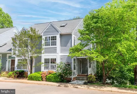 1259 Maple View Dr, Charlottesville, VA 22902