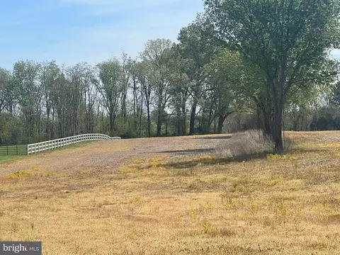 Unknown, Scottsville, VA 24590