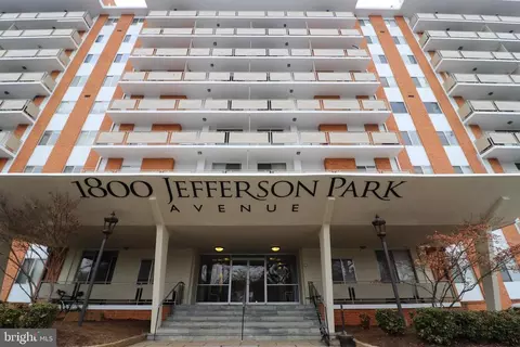 1800 Jefferson Park Ave #812, Charlottesville, VA 22903