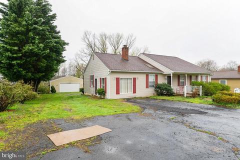 855 3rd St, Culpeper, VA 22701 photo 3